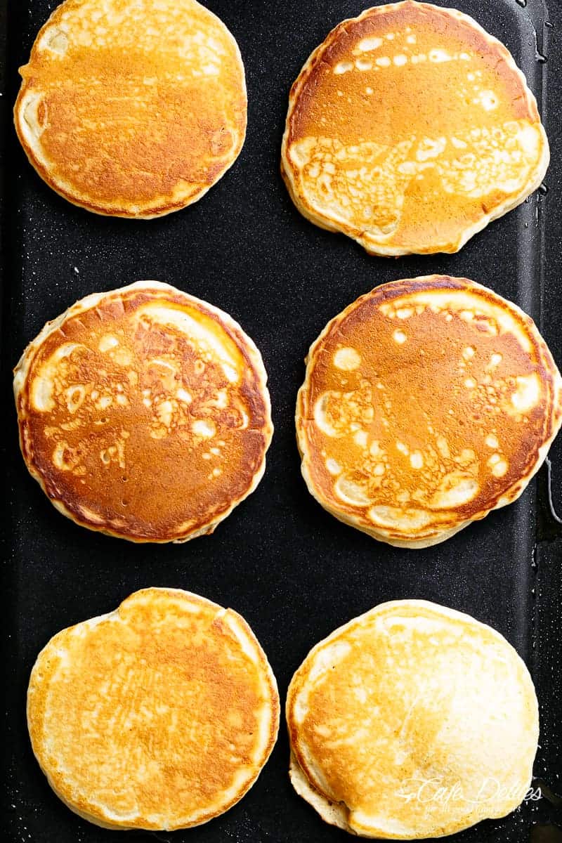 Cooking Buttermilk Pancakes | cafedelites.com
