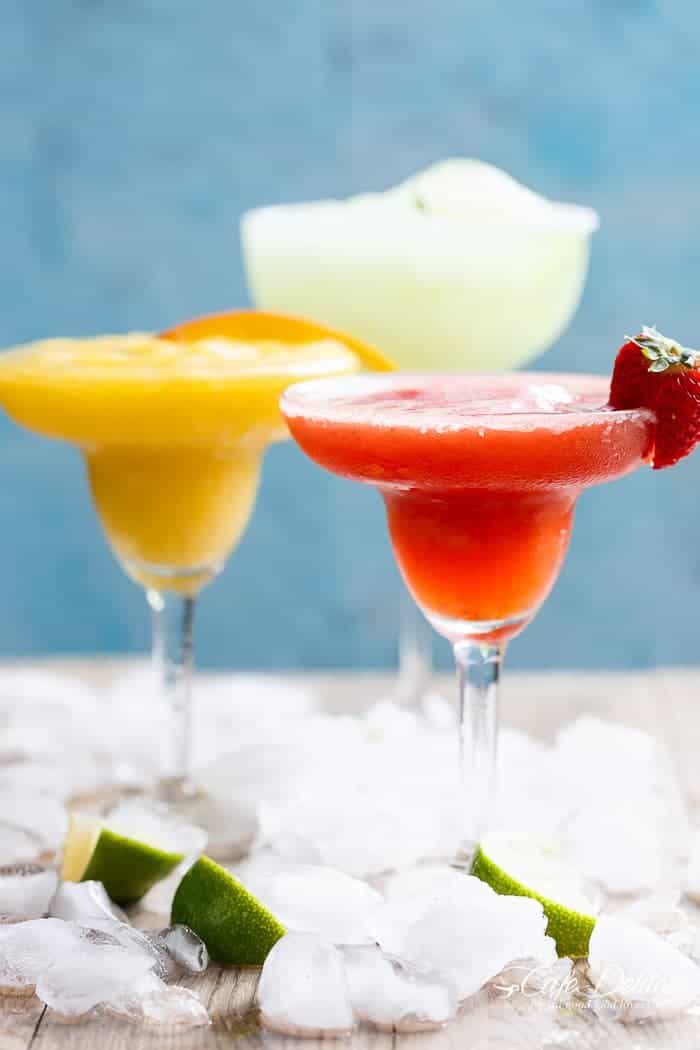 Frozen Strawberry and Mango Margaritas | https://cafedelites.com